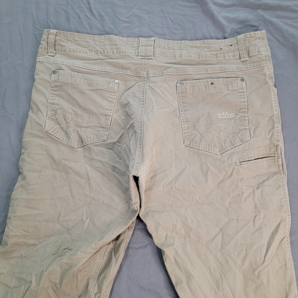 Kuhl Kanvus Jeans Men's 40x29 Beige Stretch Canvas Patina Dye Cell Phone Pocket - Picture 4 of 10